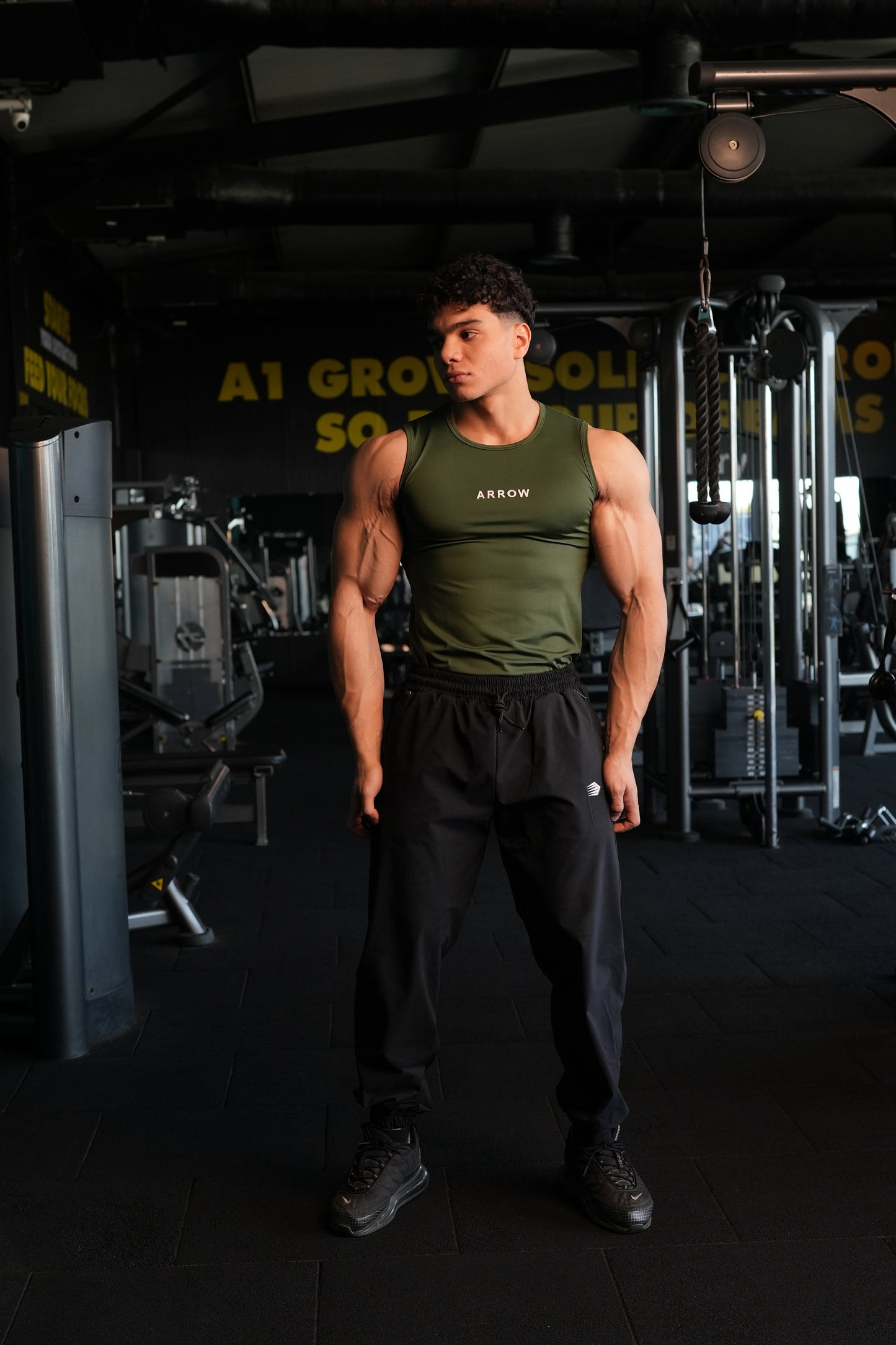 BLACK COMPRESSION TANK 2.0