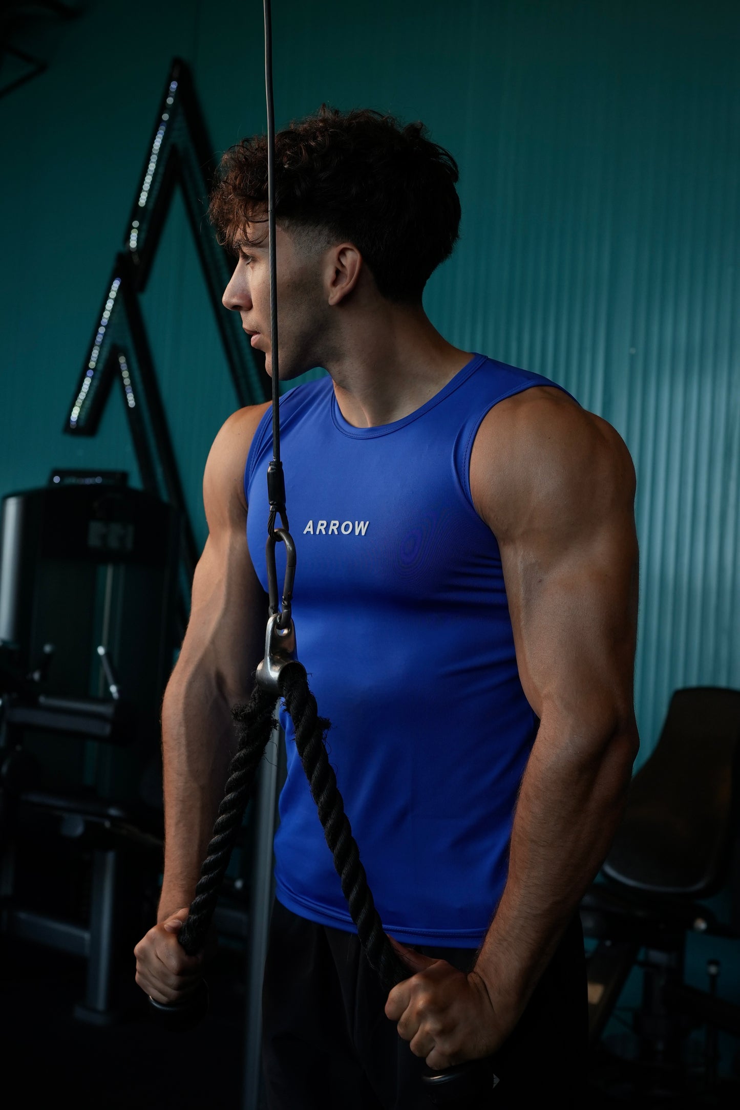 BLACK COMPRESSION TANK 2.0