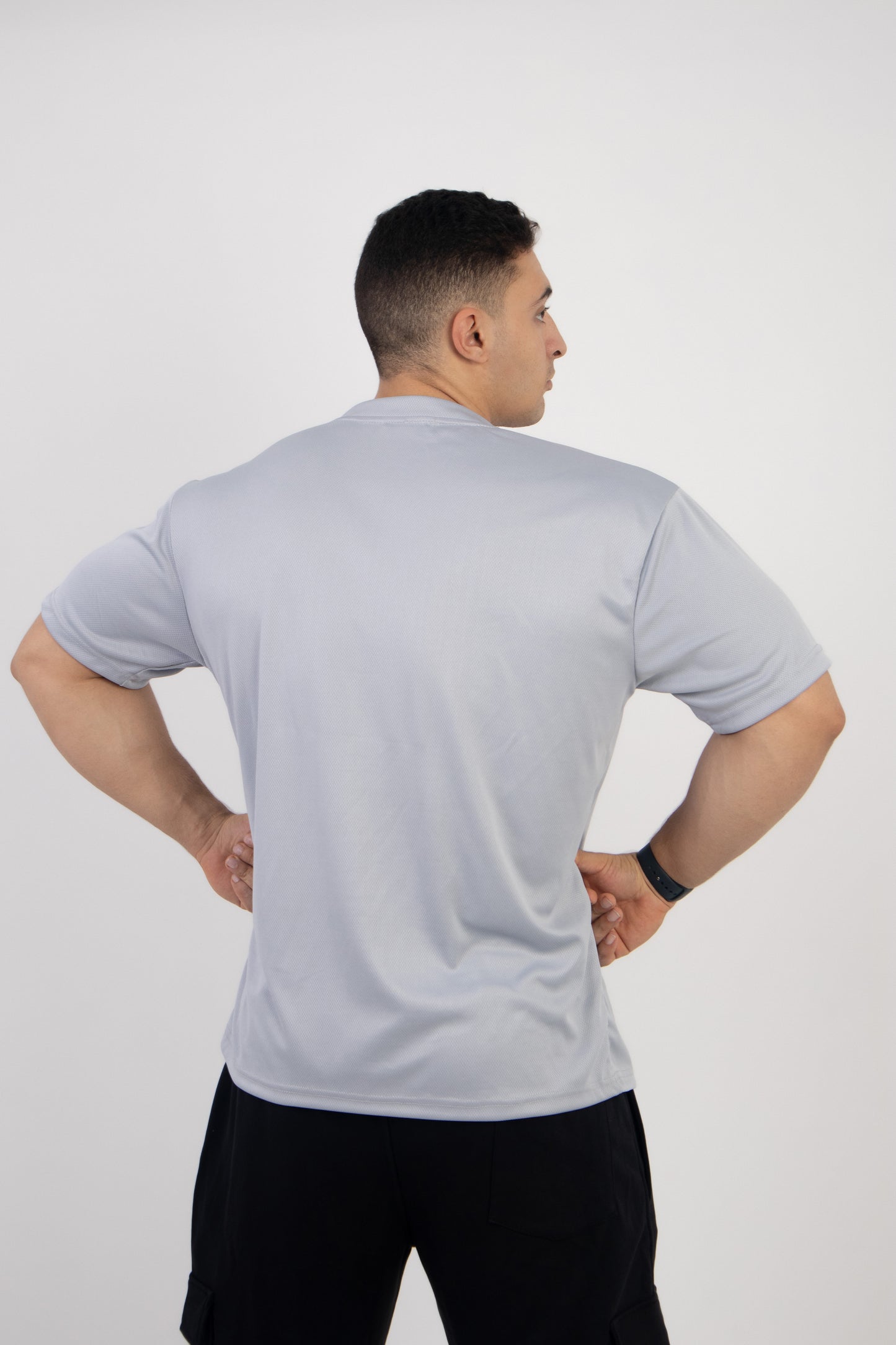 Grey short sleeve t-shirt