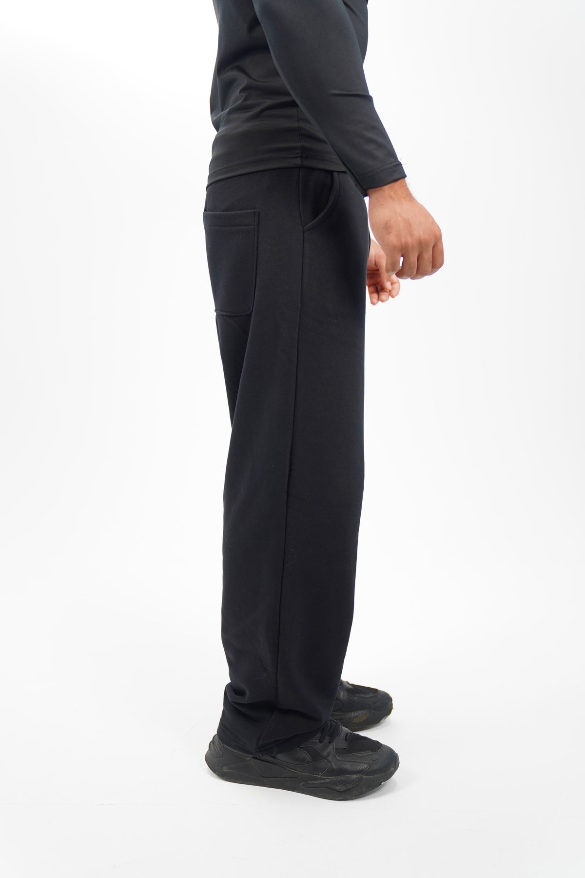 WIDE LEG BLACK PANTS