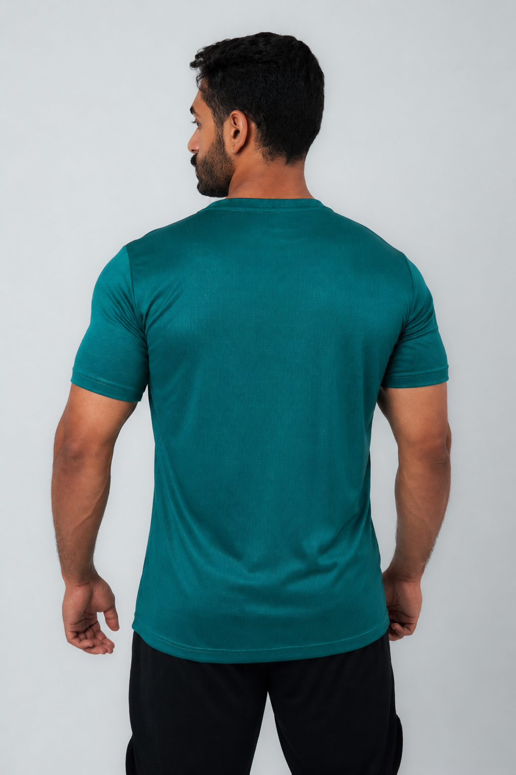 Green short sleeve t-shirt